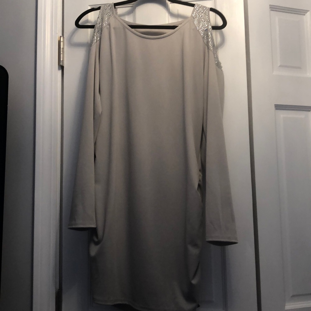 Grey sparkle long sleeve shirt.